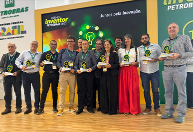 28 08 PEM Ex aluno noticia